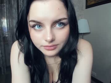 webcam girl cute_caprice live cam image #6151663