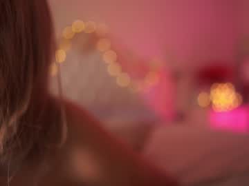 webcam girl annrainbow live cam image #3845752