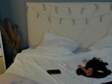 webcam girl ameliia_castro live cam image #11646349