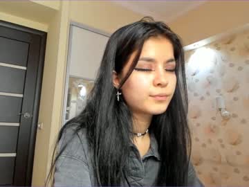 webcam girl akino_17 live cam image #576014