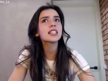 webcam girl nika_la_sun live cam image #5517333