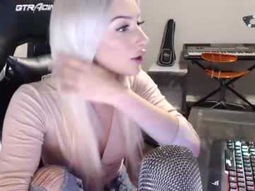 webcam girl miss_bee live cam image #741026