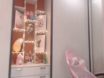 webcam girl hi_teika live cam image #2400403