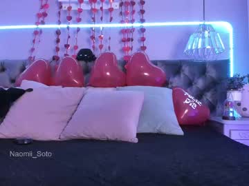 webcam girl naomii_soto live cam image #11862502