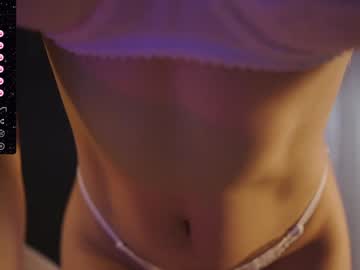 webcam girl lucie_beltran live cam image #9832064