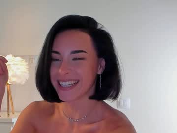 webcam girl uwunikaa live cam image #10565604