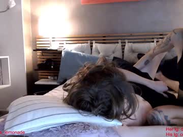 webcam couple venus_morningstar live cam image #1200045