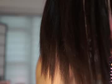 webcam girl belle_adrienne live cam image #9843636