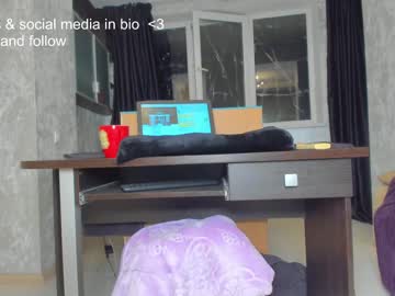 webcam girl squirt_blondy live cam image #6695517