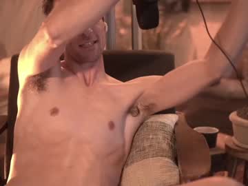 webcam man charlieonline live cam image #1164084