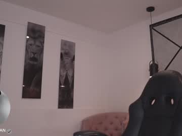 webcam girl laura_roldan live cam image #9884887