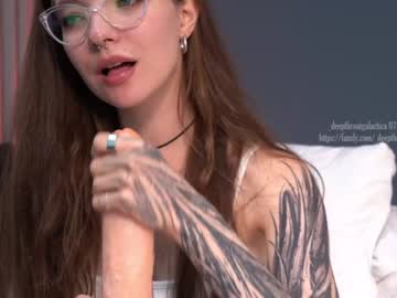 webcam girl _deepthroatgalactica live cam image #3543759