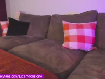 webcam girl alice_moonstone live cam image #2362226
