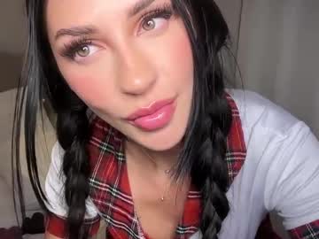 webcam girl itskassielee live cam image #11986057