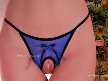 webcam girl felicity_yours live cam image #6985730