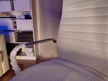 webcam girl hollyextra live cam image #12353831