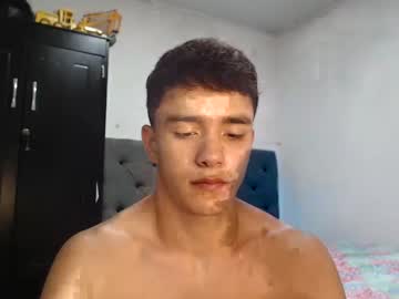 webcam man _hexos_ live cam image #1099000