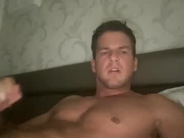 webcam man joshv1992 live cam image #2397323