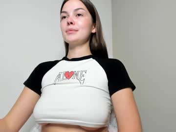 webcam girl coy_t66nager live cam image #12670223