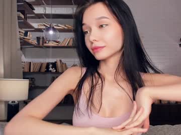 webcam girl riskyproject live cam image #11366622