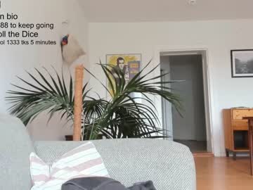 webcam girl stellawells live cam image #2401124