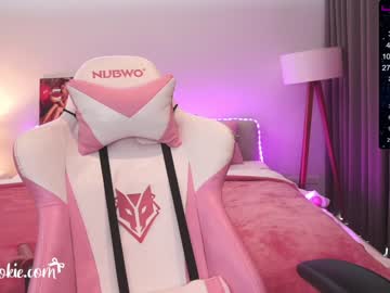 webcam girl trixiecookie live cam image #274504