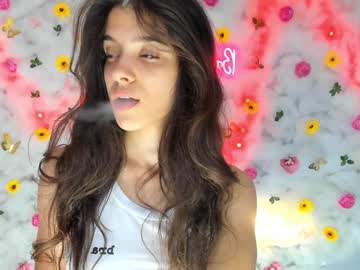 webcam girl babyaylin live cam image #11577034
