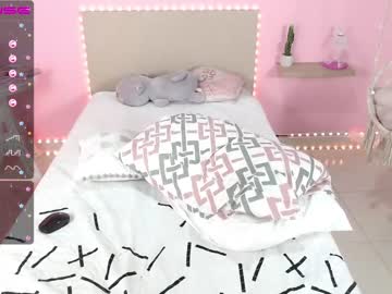 webcam girl little_effy18 live cam image #2101261