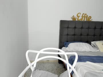 webcam girl effie_castro live cam image #1829952