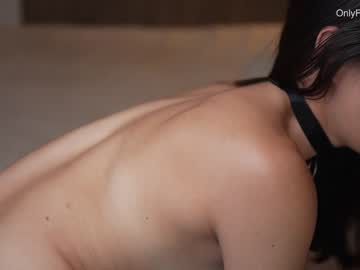 webcam girl emyii live cam image #6666419