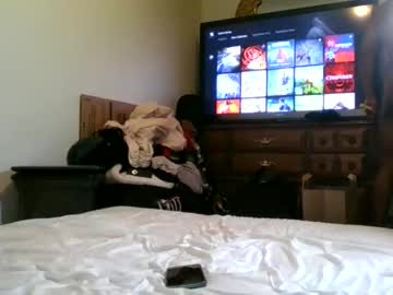 webcam girl peachesnchocolate live cam image #1242971