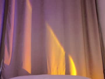 webcam girl angella_kleee live cam image #8792198