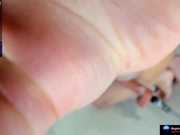 webcam girl lil_angell_ live cam image #4597844