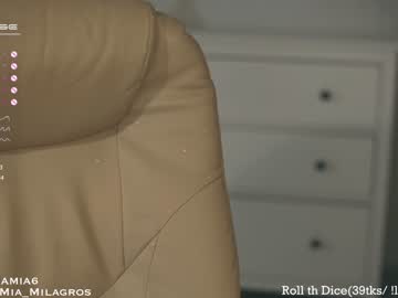 webcam girl mia_milagros live cam image #5209438