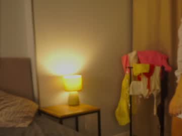 webcam girl mildredgarrett live cam image #11252170