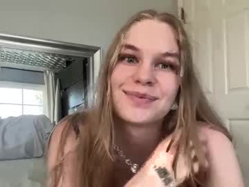 webcam girl savanaluv live cam image #12478043
