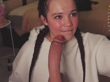 webcam girl chery_lady22 live cam image #7081372