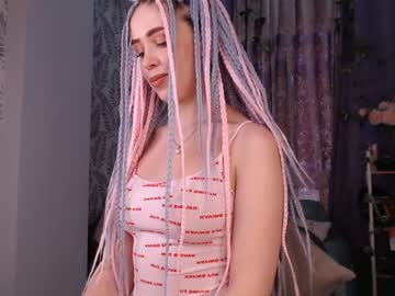 webcam girl arian_fox live cam image #2466982
