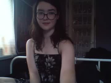 webcam girl soursou live cam image #10627358