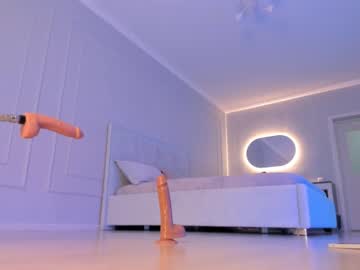 webcam girl aerri_lee live cam image #3798909