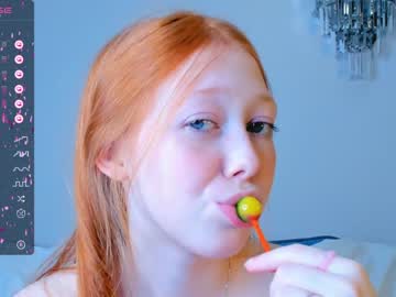 webcam girl michelle_redhair live cam image #8993445