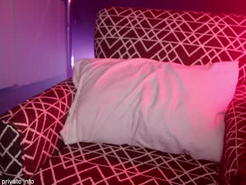 webcam girl aynmarie live cam image #6887329