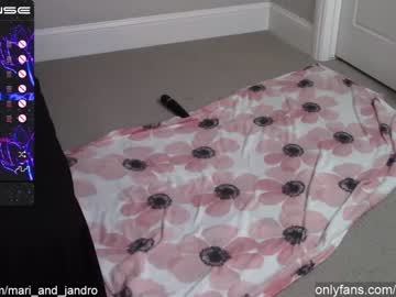 webcam couple mari_and_jandro live cam image #1059403
