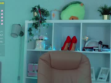 webcam girl mia_milagros live cam image #418320