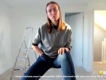 webcam girl eatmypie69 live cam image #775479