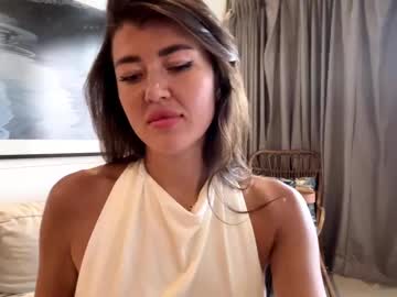 webcam girl skyluna69 live cam image #11235218