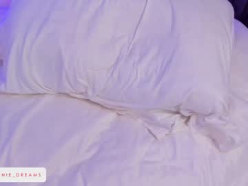 webcam girl annie_dreams live cam image #3958412