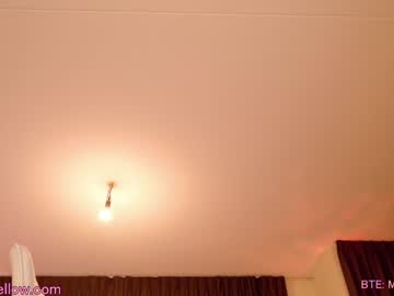 webcam girl in_tune live cam image #11809526