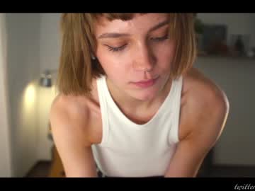 webcam girl luna_ai live cam image #3781720