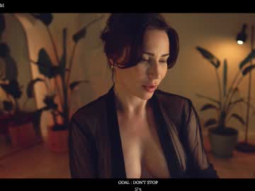webcam girl provocatrixx live cam image #12011446